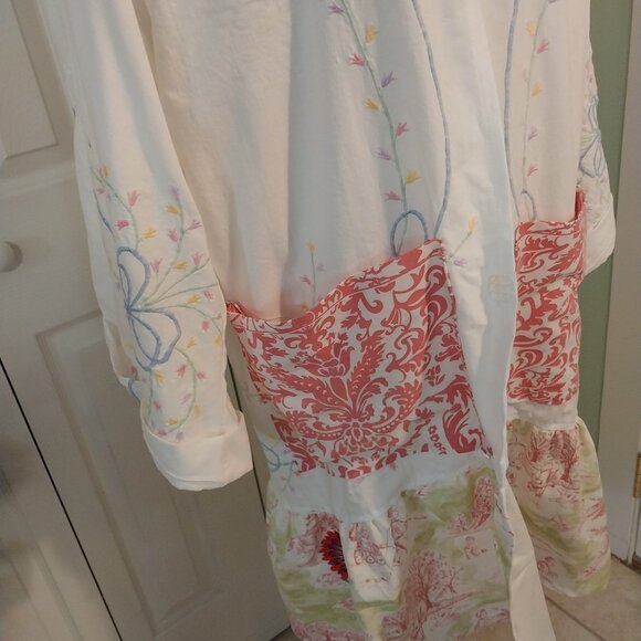 3499 Size XL Long Duster Upcycled from Linen /Cotton Tablecloths, - Picture 9 of 11